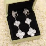 Van Cleef and Arpels Magic Alhambra earrings 3 motifs - Image 6