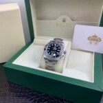 Rolex Submariner 41 mm Oyster Black ceramic Bezel Bright black Dial 124060 - Image 8