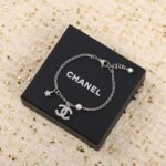 CHANEL CC Pearl Star bracelet - Image 5