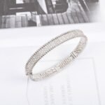 Van Cleef and Arpels Perlée diamonds bracelet 3 rows medium model - Image 2