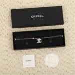 CHANEL CC Pearl bracelet - Image 4