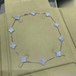 Van Cleef and Arpels Vintage Alhambra necklace 10 motifs - Image 2