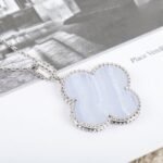Van Cleef and Arpels Magic Alhambra long necklace 1 motif - Image 3