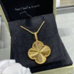 Van Cleef and Arpels Magic Alhambra long necklace 1 motif - Image 4