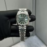 Rolex Datejust 41 mm Jubilee Fluted Bezel Mint green Dial 126334 - Image 2