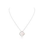 Van Cleef and Arpels Magic Alhambra pendant - Image 2