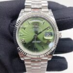 [Super Clone] Rolex Daydate 40 mm President Fluted Bezel Olive green Dial 228236 - Image 2