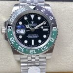 Rolex GMT Master II 40 mm Oyster Black and green Bezel Black Dial 126720VTNR - Image 2