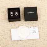 CHANEL CC Heart earrings - Image 5