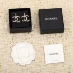 CHANEL CC earrings - Image 5
