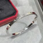 CARTIER LOVE bracelet small model 10 diamonds - Image 2