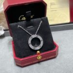 CARTIER LOVE pendant paved - Image 2