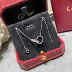 CARTIER LOVE pendant half-paved - Image 2
