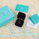 Tiffany and Co TIFFANY T Narrow Ring - Image 4