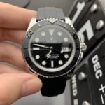Rolex Yacht Master 42 mm Oysterflex Black ceramic Bezel Bright black Dial 226659 - Image 2