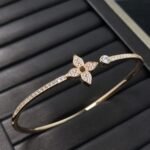 LOUIS VUITTON Idylle Blossom Twist Bracelet - Image 2
