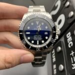 Rolex Deepsea 44 mm Oyster Black Bezel D blue Dial 136660 - Image 2