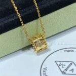 Van Cleef and Arpels Perlée clovers pendant - Image 2