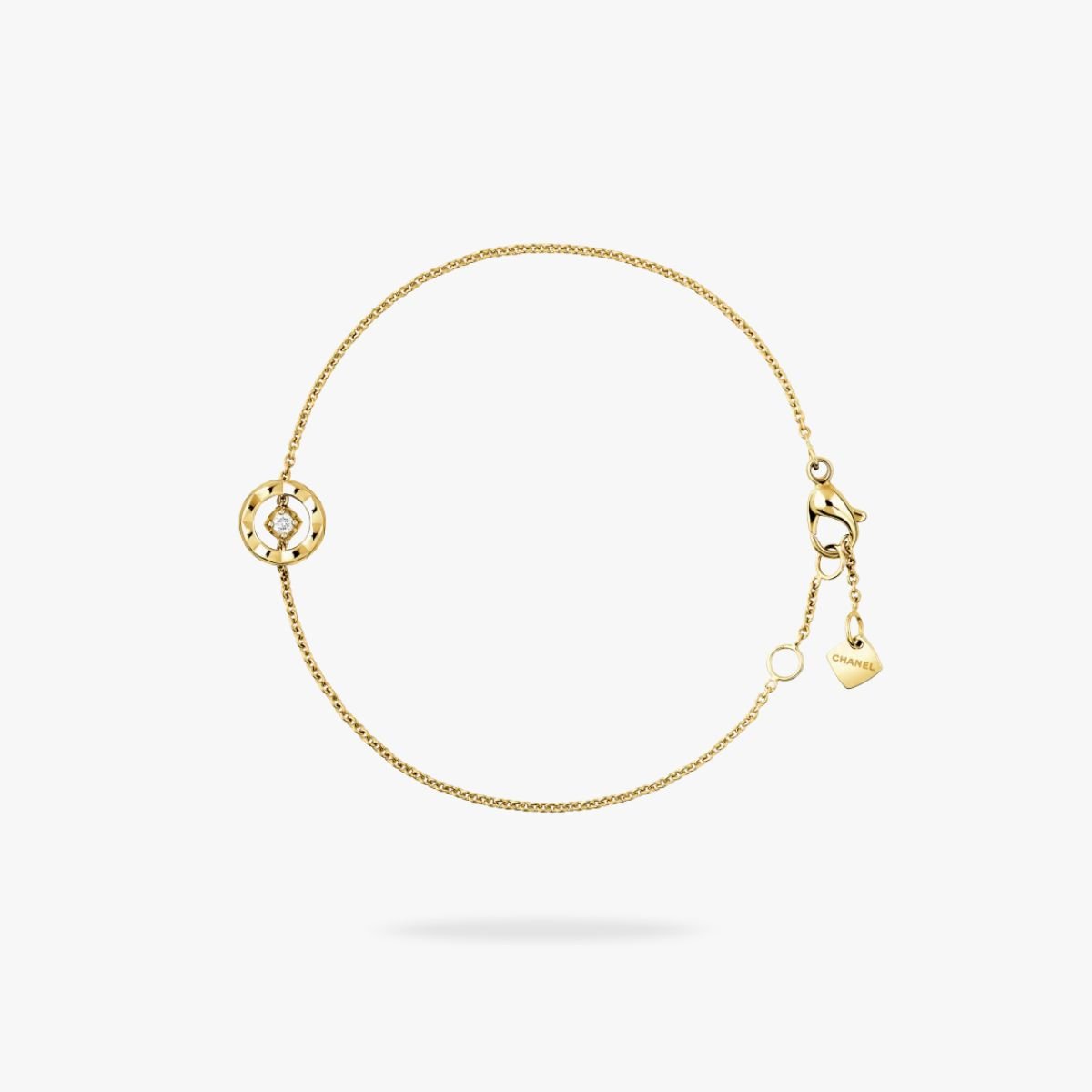 17-1.jpg CHANEL COCO bracelet Quilted motif - Image 1