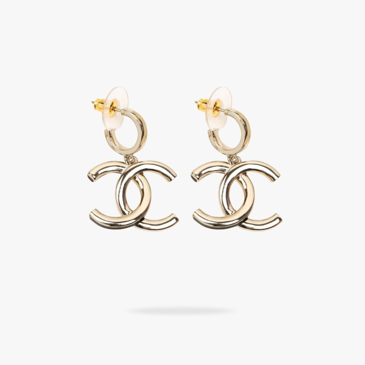 19-1.jpg CHANEL CC earrings - Image 1