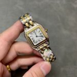 CARTIER Panthère de Cartier watch 27 x 37 mm - Image 2