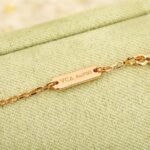 Van Cleef and Arpels Lucky Spring bracelet plum blossom - Image 3