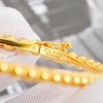 Van Cleef and Arpels Perlée pearls of gold bracelet medium model - Image 3