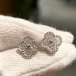Van Cleef and Arpels Sweet Alhambra earstuds - Image 2