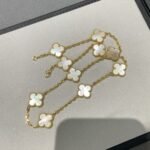 Van Cleef and Arpels Vintage Alhambra necklace 10 motifs - Image 4