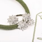 Van Cleef and Arpels Lotus Between the Finger ring 4 flowers - Image 2