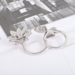 Van Cleef and Arpels Lotus Between the Finger ring - Image 2