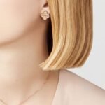 Van Cleef and Arpels Vintage Alhambra earrings - Image 2