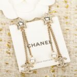 CHANEL CC Star Pearl earrings - Image 4