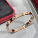 CARTIER LOVE bracelet classic model 4 diamonds - Image 3