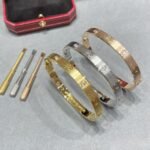 CARTIER LOVE bracelet classic model brushed 4 diamonds - Image 4