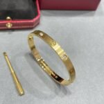 CARTIER LOVE bracelet classic model brushed 4 diamonds - Image 2