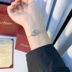 CARTIER LOVE bracelet on chain half-paved - Image 4