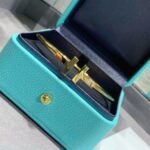 Tiffany and Co TIFFANY T Wire Bracelet - Image 3