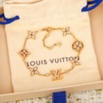 LOUIS VUITTON Idylle Blossom Multi-Motif Bracelet - Image 2