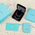 Tiffany and Co TIFFANY T Medium Smile Pendant - Image 6