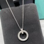 Tiffany and Co TIFFANY T1 Narrow Circle Pendant - Image 4