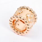 Van Cleef and Arpels Perlée clovers pendant - Image 2