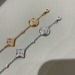 LOUIS VUITTON Color Blossom BB Star and Sun Multi-Motif Bracelet - Image 3