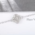 Van Cleef and Arpels Sweet Alhambra bracelet 6 motifs - Image 3