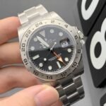 Rolex Explorer II 42 mm Oyster Silver Bezel Black Dial 226570 - Image 3