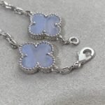 Van Cleef and Arpels Vintage Alhambra bracelet 5 motifs - Image 4