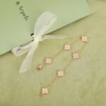 Van Cleef and Arpels Sweet Alhambra bracelet 6 motifs - Image 2
