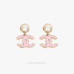 CHANEL CC Pearl earrings