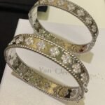 Van Cleef and Arpels Perlée clovers bracelet medium model - Image 5