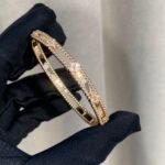 Van Cleef and Arpels Perlée sweet clovers bracelet medium model - Image 2
